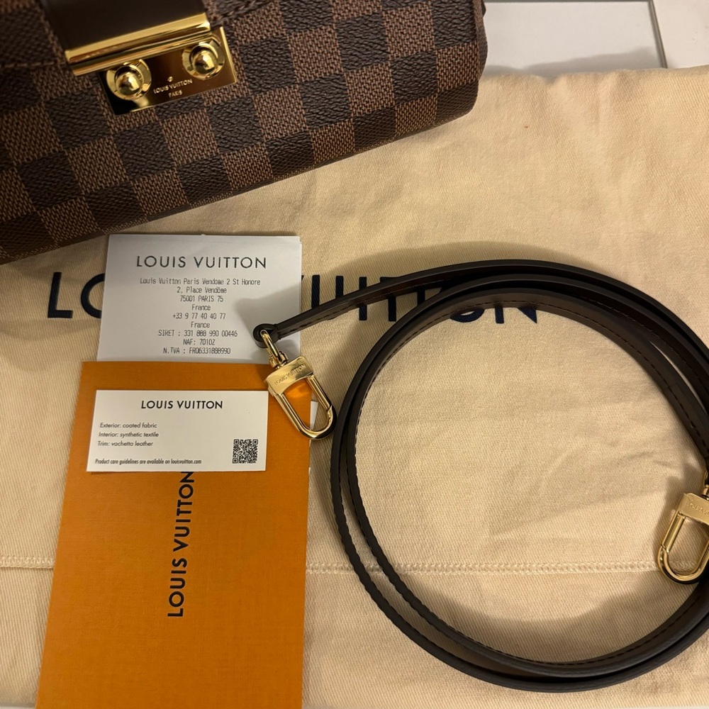 Louis Vuitton Removable Strap in dark brown natural cowhide leather